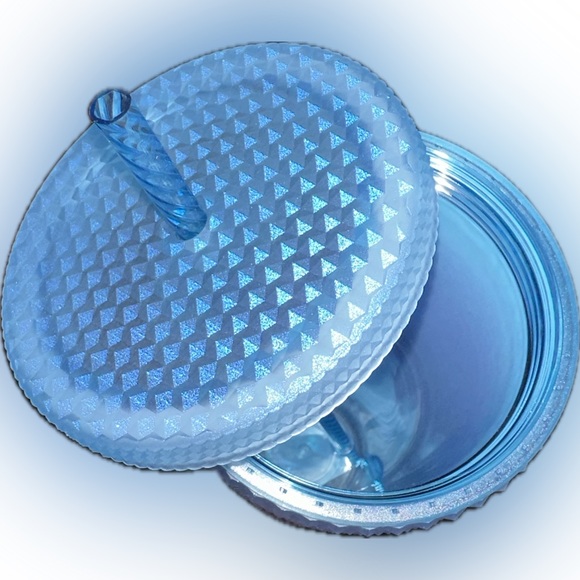 NWT | Starbucks 2024 studded ombré tumbler | blue/purple | Venti 24oz - Picture 4 of 4